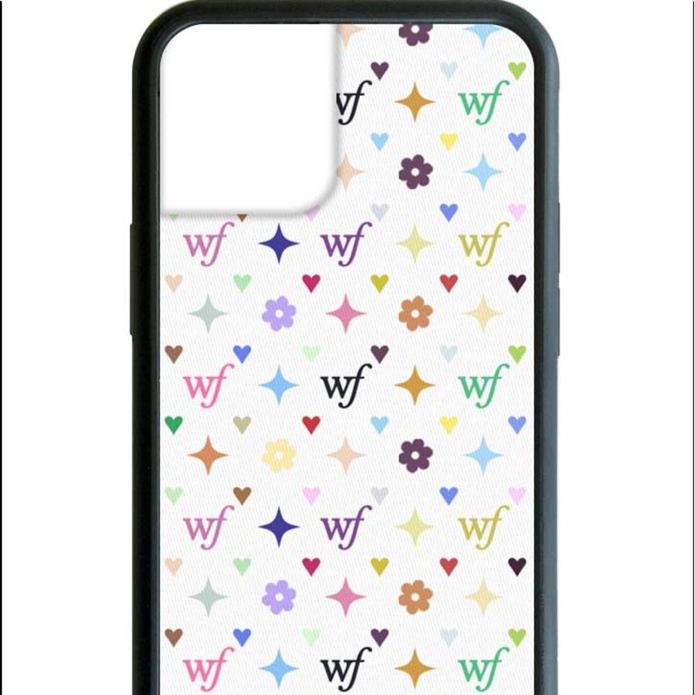 Wildflower Size 11 phone case SUPER CUTE!